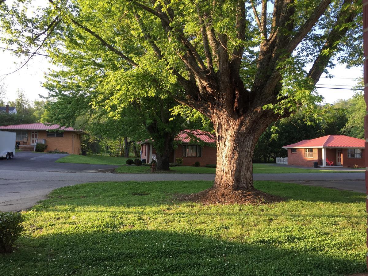 Phillips Historic Motel & Cottages Robbinsville Exterior foto